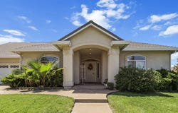 558 Fair Hill Drive, Redding, CA 96003