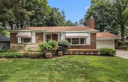 33480 Alta Loma Drive, Farmington, MI 48335