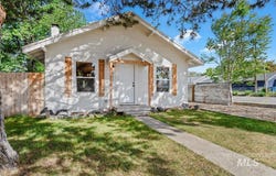 511 N 10th Ave N, Nampa, ID 83687