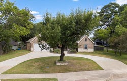 327 Walnut Street, Terrell, TX 75160