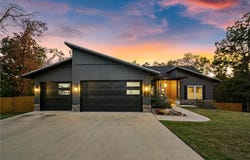 1 Todd Drive, Bella Vista, AR 72715