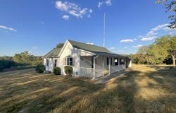 3602 S 78th Road, Humansville, MO 65674