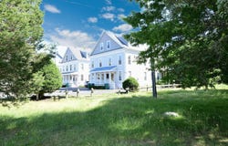 3 Honora Lane, Buzzards Bay, MA 02532