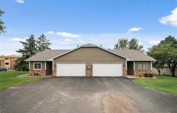701 Auburn Place NW, Elk River, MN 55330
