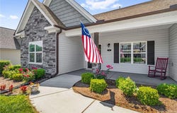 586 Dorchester Street, Clemmons, NC 27012