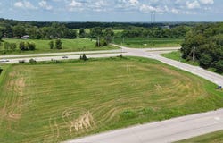 2 S Vail Street, Princeton, IN 47670