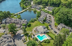 84 Mill Pond, North Andover, MA 01845
