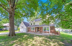 1005 Johnston Drive, Raymore, MO 64083