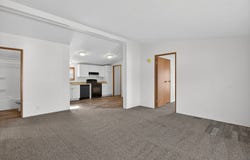 460 Edinborough, Temperance, MI 48182