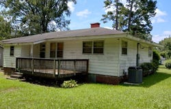 210 Camellia, Greenwood, SC 29646