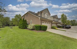 45668 S Stonewood Road, Canton, MI 48187
