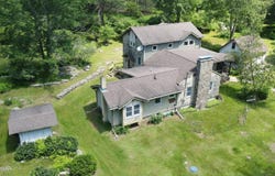 156 Mozzette Road, Canadensis, PA 18325