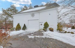 218 High St, North Attleboro, MA 02760