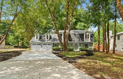 2743 Saddle Ridge Lake Drive, Marietta, GA 30062