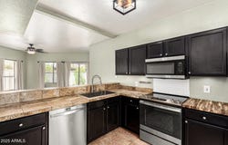 280 S ELIZABETH Way, Chandler, AZ 85225