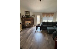 828 Richards Drive, Cedar Hill, TX 75104