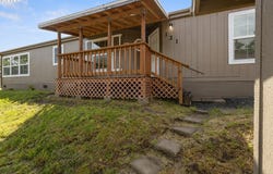 121 ANDORRA DR, Roseburg, OR 97471