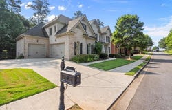10565 Highgate Manor Court, Duluth, GA 30097