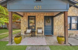 621 S Washington St, Fredericksburg, TX 78624