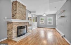 1014 W KINGS Highway, MOUNT EPHRAIM, NJ 08059