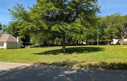 602 Park Place, Warrensburg, MO 64093