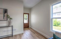 105 W Shawnee Street, Paola, KS 66071