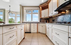 814 HARBOR WATCH 65, PETOSKEY, MI 49770