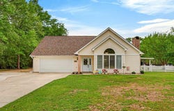 8007 Fishhook Lane, Picayune, MS 39466