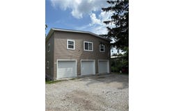 206 Court Street, Chardon, OH 44024