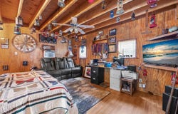 240 SW LEAH COURT, FORT WHITE, FL 32038