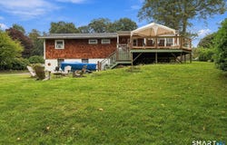 19 Starlight Drive, Norwalk, CT 06851