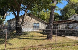 114 Wainwright Street, Whitesboro, TX 76273