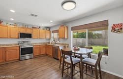 15873 N 11TH Avenue, Phoenix, AZ 85023