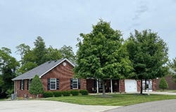 218 Woebegona Way, Hodgenville, KY 42748