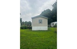 10 fir Lane, Williamson, NY 14589