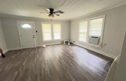 410 W Calhoun St, BRUCE, MS 38915