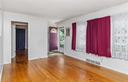 9643 McGee Street, Kansas City, MO 64114