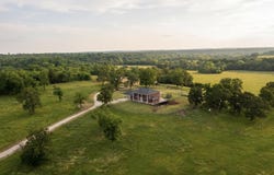 6500 W Twelve Oaks Lane, Willard, MO 65781