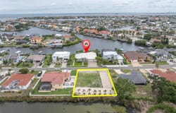 811 BIRDIE Way, APOLLO BEACH, FL 33572