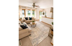 226 Oberlin St, IowaCity, IA 52245