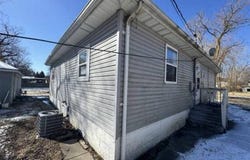 2749 New Hampshire St, Lake Station, IN 46405