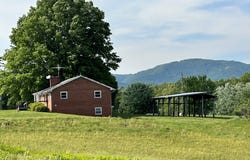 87 Oak Ridge Rd, Cana, VA 24317-4175