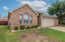 113 Brookbank Court, Crowley, TX 76036