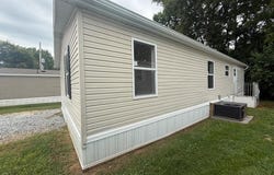 100 MARKET Street, BAINBRIDGE, PA 17502
