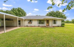 730 Forest Lane, Stephenville, TX 76401