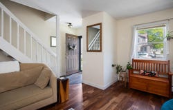89 N Champlain Street, Burlington, VT 05401