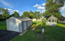 341 Birch Avenue S, Maple Lake, MN 55358