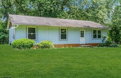 58 Wallace St Street, Elmer, NJ 08318