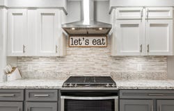 102 Highland Dr, Houma, LA 70360