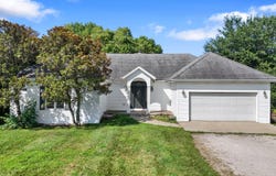 125 Harp Innis Road, Paris, KY 40361